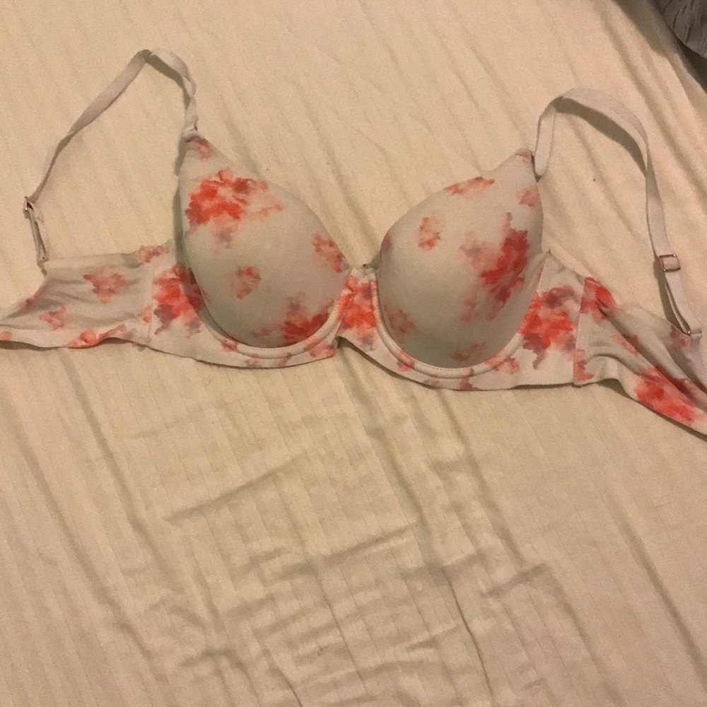 Cute flower bra!!!!